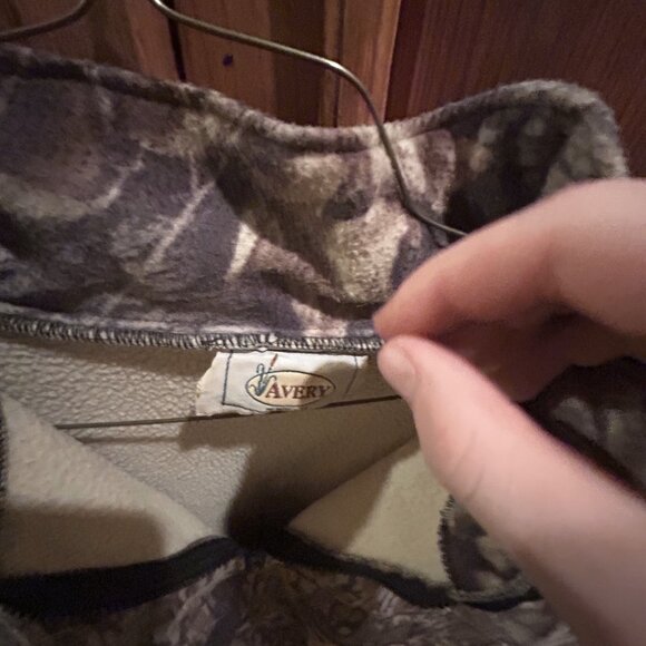 Avery, Mossy Oak DNA pullover - Picture 2 of 2